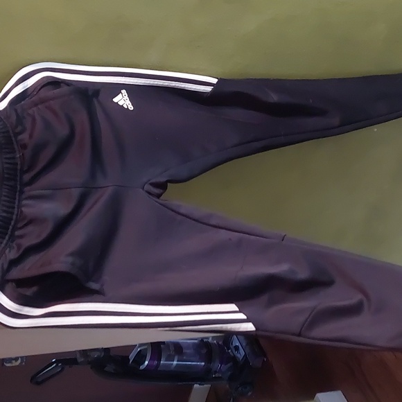 adidas track set - Picture 3 of 3